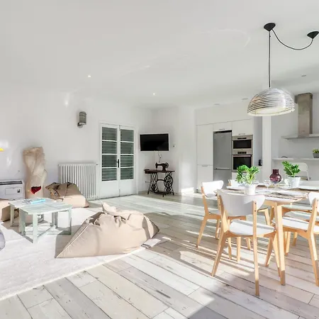 Дом отдыха Bright & Artistic By Interhome Фигерас