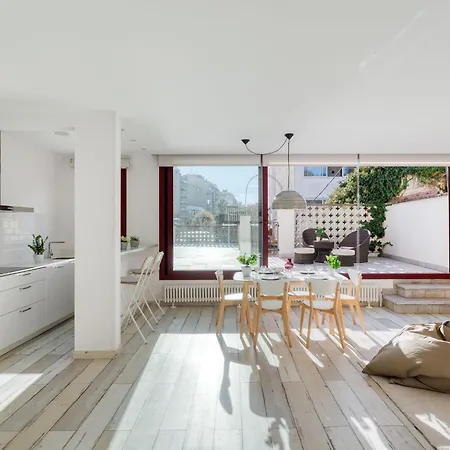 Дом отдыха Bright & Artistic By Interhome