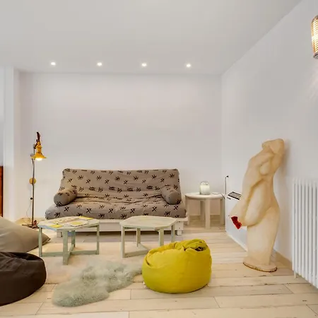 Bright & Artistic By Interhome Дом отдыха Фигерас