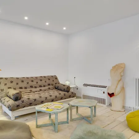 Дом отдыха Bright & Artistic By Interhome Фигерас