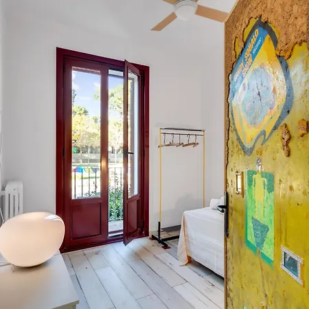 Bright & Artistic By Interhome *